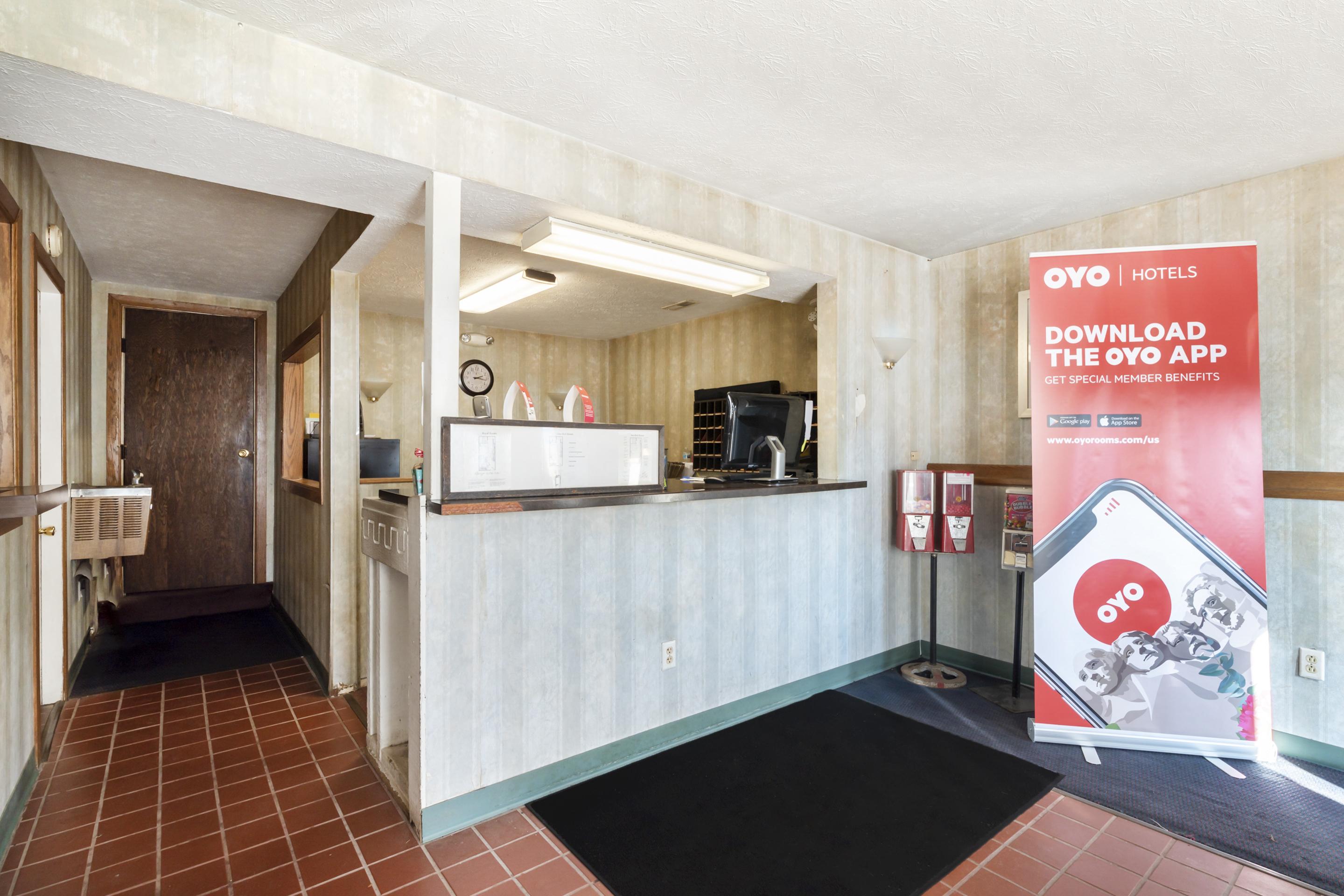 Oyo Hotel Wadsworth Oh I-76 Exterior photo